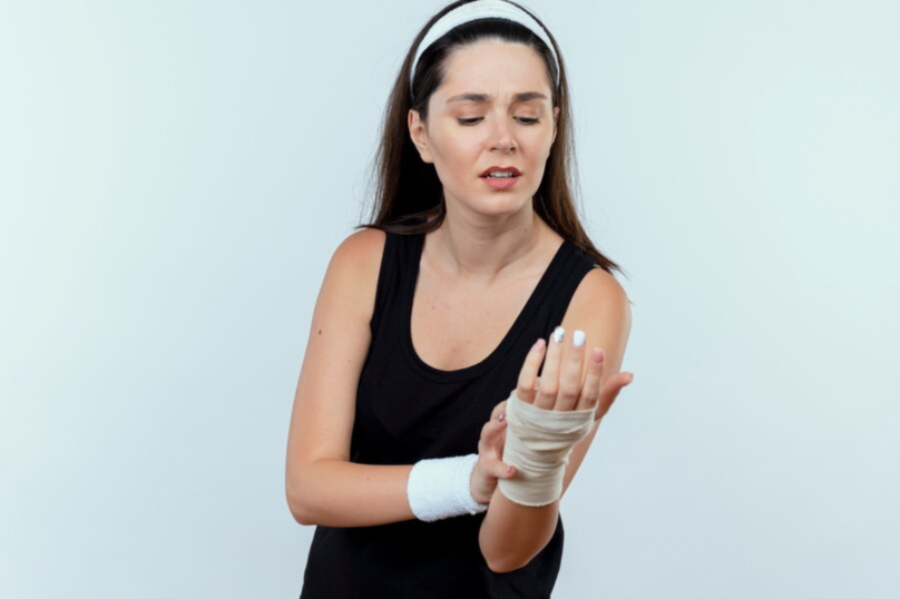 Kinesio Taping Therapy in Crossing Republik Ghaziabad