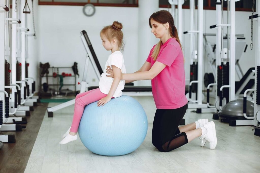 Best Pediatric Physiotherapist in Gaur City